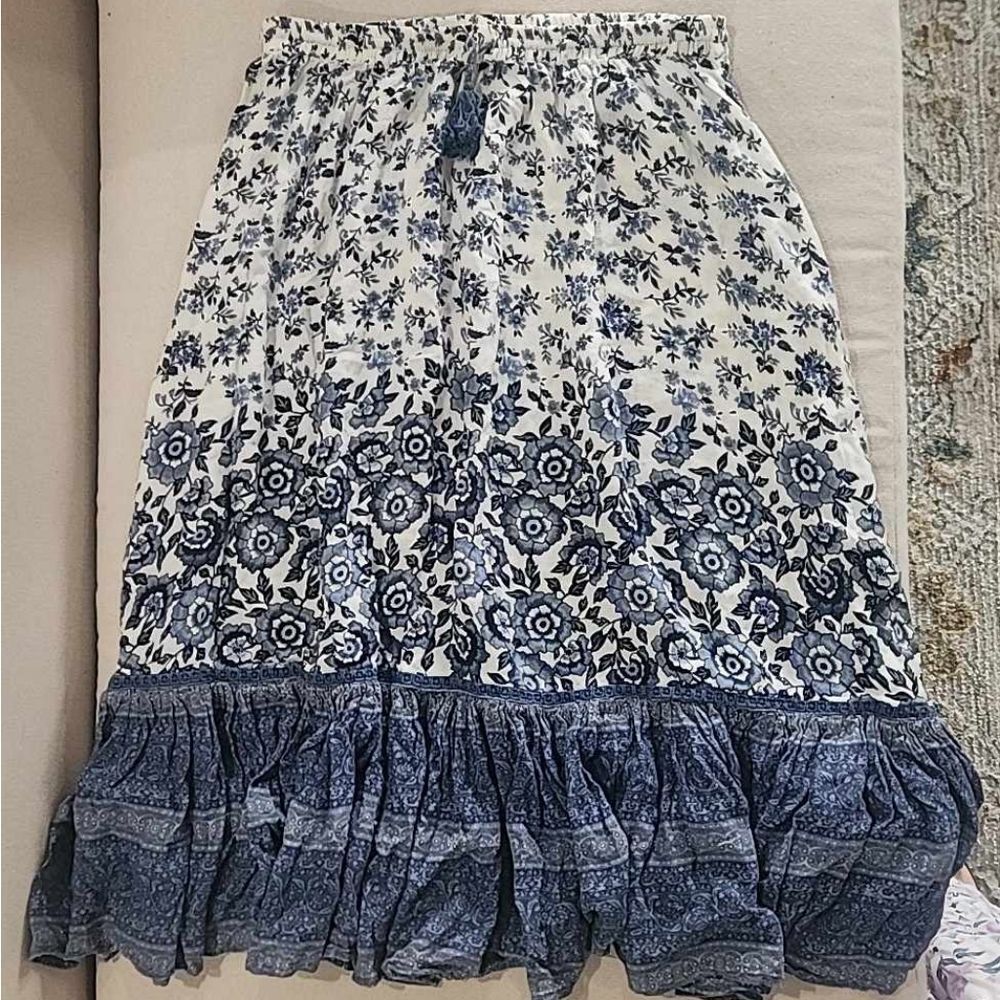 swapped Spell Elle Skirt Med blue & white *2 runs